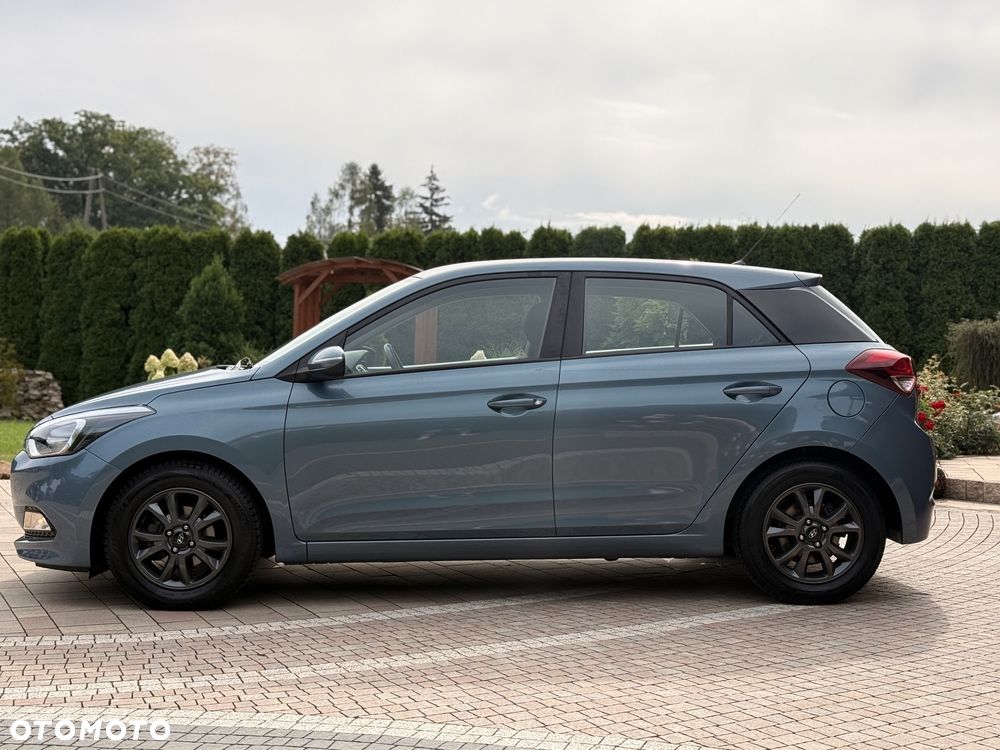 Hyundai i20 - 10