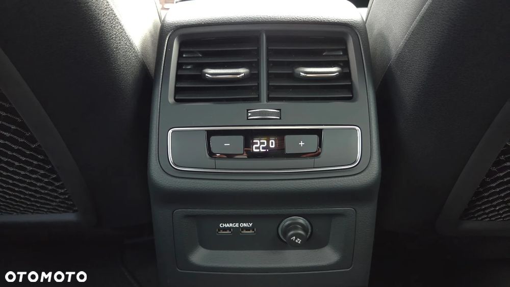 Audi A5 Sportback 35 TFSI S tronic S line - 28