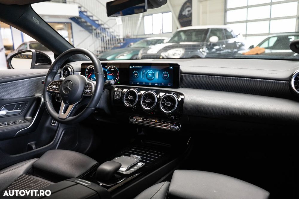 Mercedes-Benz CLA 220 d Coupe Aut. - 32