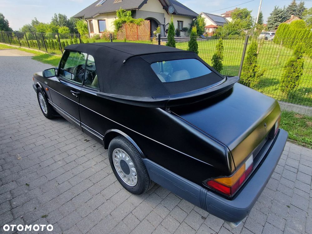 Saab 900 - 8