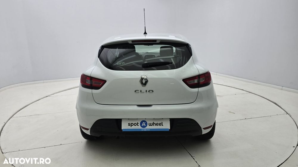 Renault Clio IV dCi Zen - 7