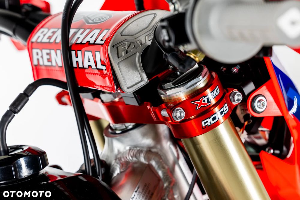 Honda CRF - 7