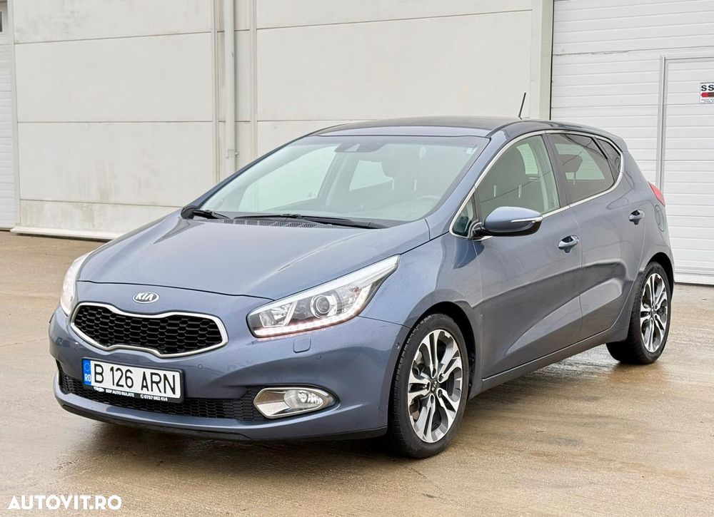 Kia Ceed 1.6 GDI DCT SW Platinum Edition - 2