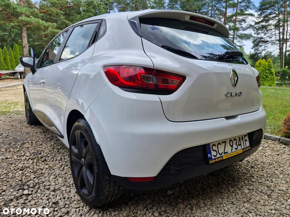 Renault Clio 1.2 16V 75 LIMITED - 3