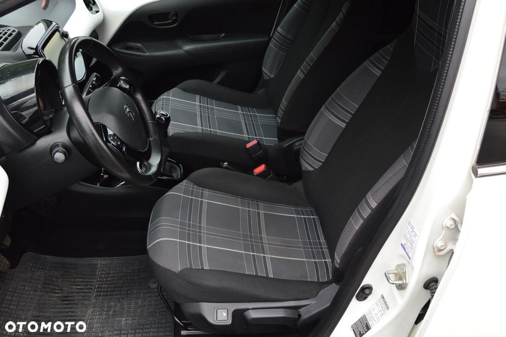 Peugeot 108 PureTech 82 Top Style - 5