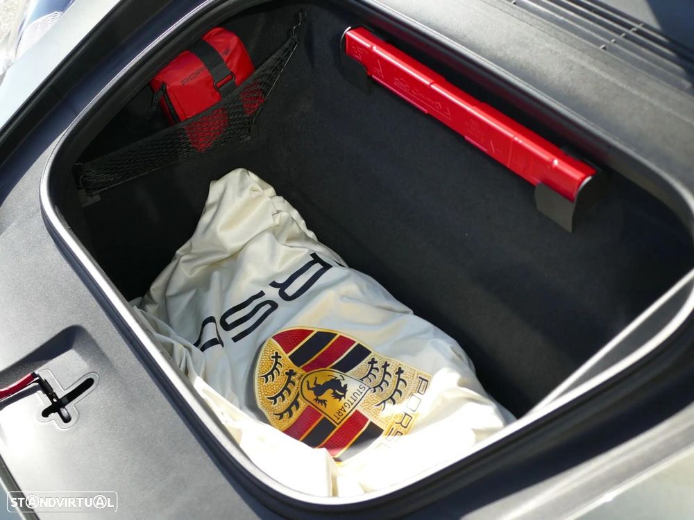 Porsche 911 (992) Carrera S PDK - 21