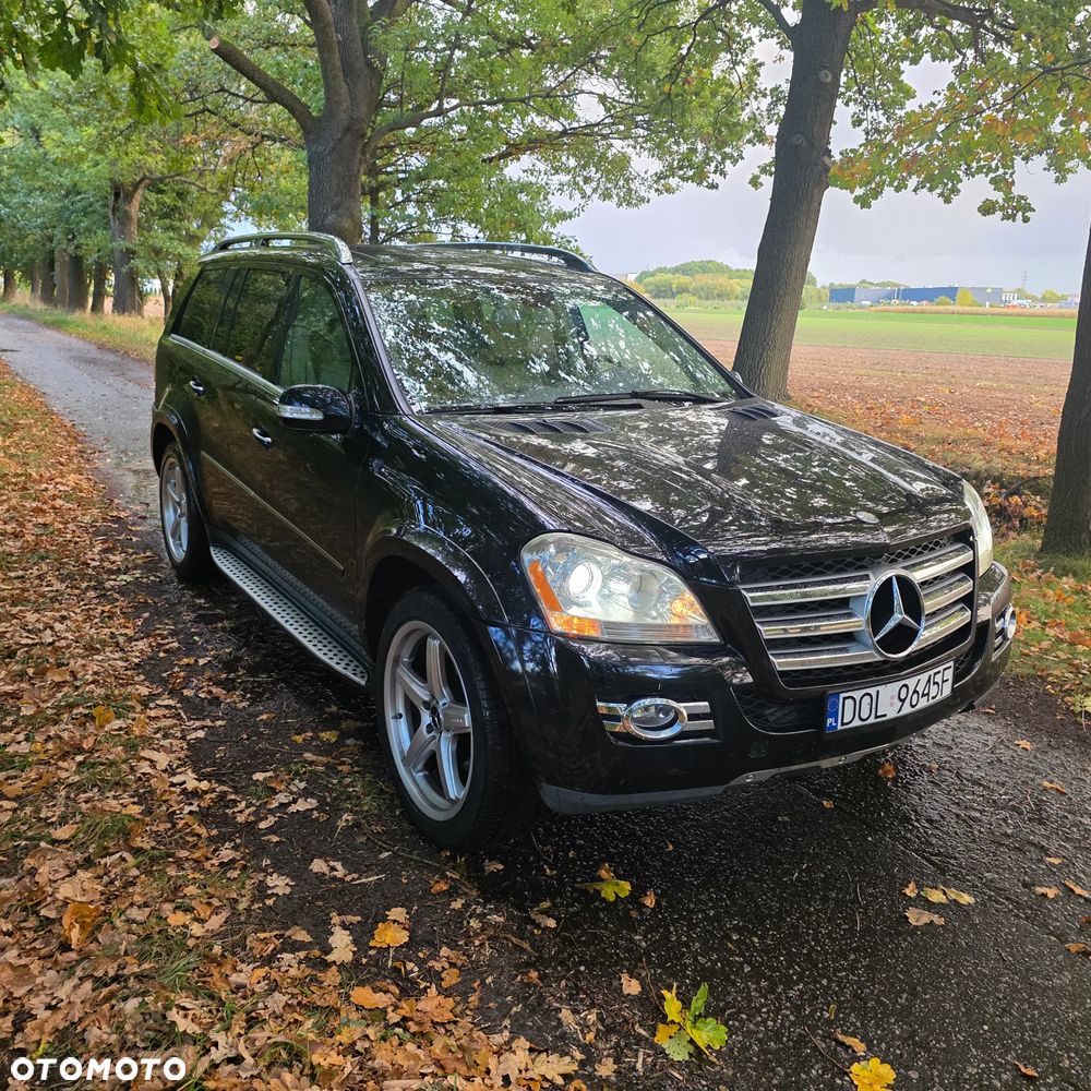 Mercedes-Benz GL 500 - 16
