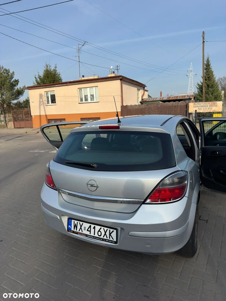 Opel Astra 1.6 - 10