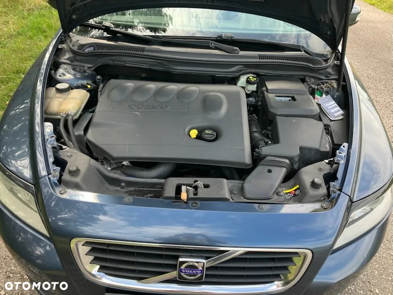 Volvo V50 - 30