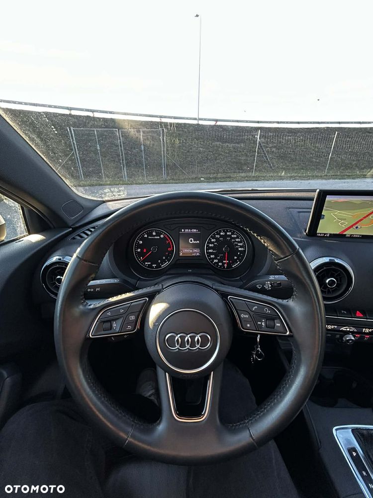 Audi A3 Limousine 40 TFSI quattro S tronic advanced - 15