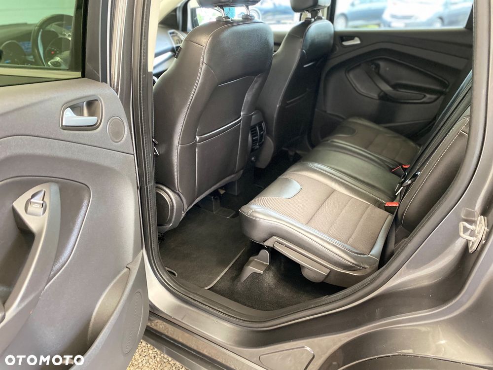 Ford Kuga 2.0 TDCi 4WD Trend - 13