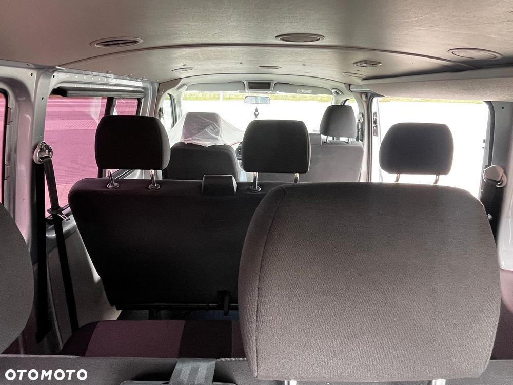 Volkswagen Transporter - 31
