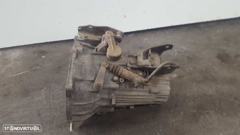 CAIXA VELOCIDADES HYUNDAI COUPE 1996 - 1