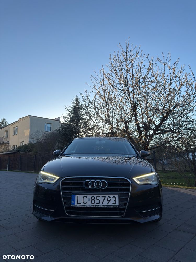 Audi A3 Sportback 1.4 TFSI Ambiente S tronic - 4