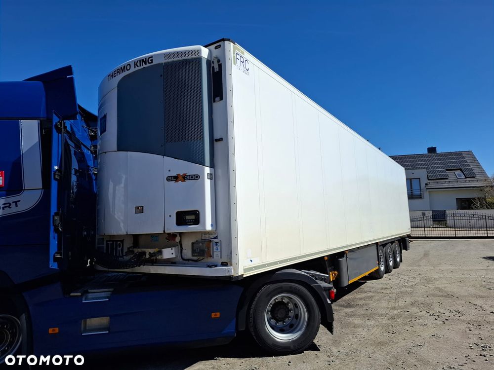 Schmitz Cargobull SKO 24/1 - 1