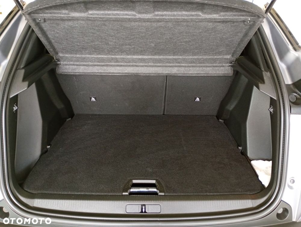 Peugeot 2008 - 7