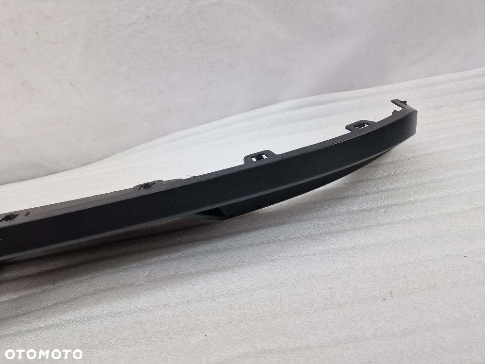 SKODA SUPERB III 3V0 / 3V5 SEDAN 15- DYFUZOR / DOKŁADKA ZDERZAKA TYLNEGO TYLNIEGO TYŁ , NR 3V5807521 , NR AUKCJI DT704 - 8