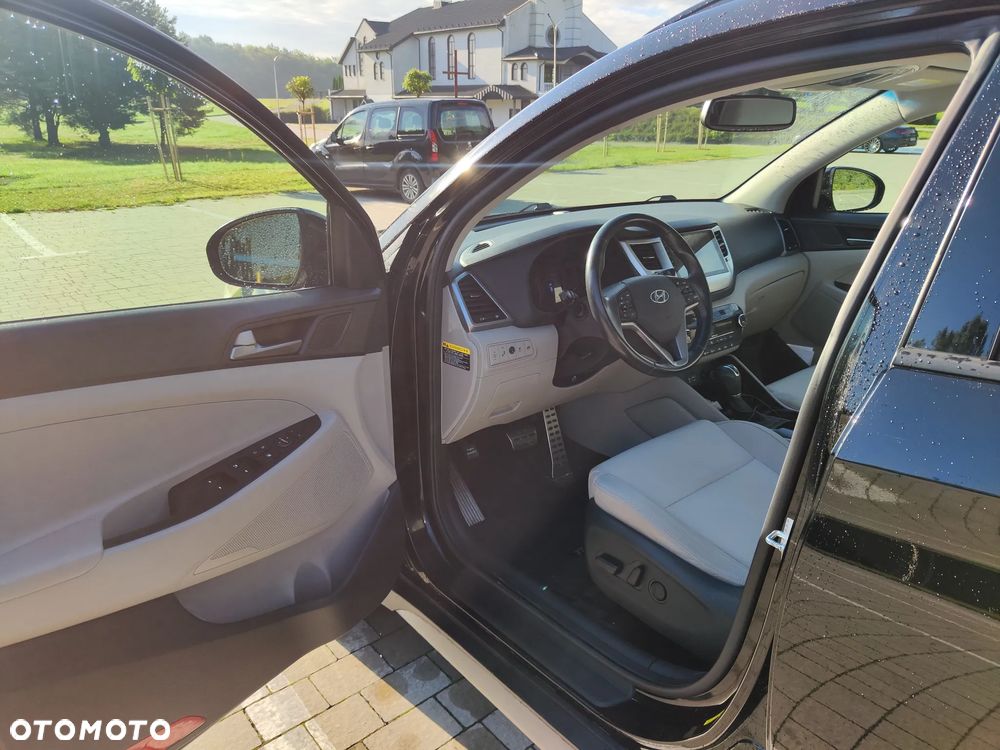 Hyundai Tucson 1.6 T-GDi Premium 4WD DCT - 35