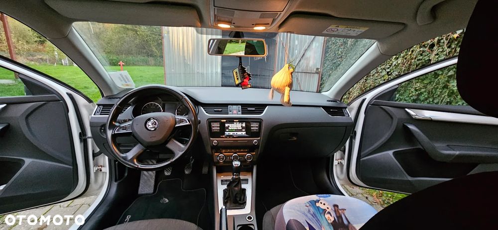 Skoda Octavia 2.0 TDI Edition - 5