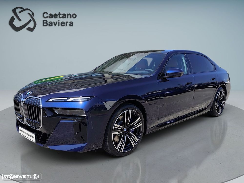 BMW 750 750e xDrive Pack Desportivo M - 1