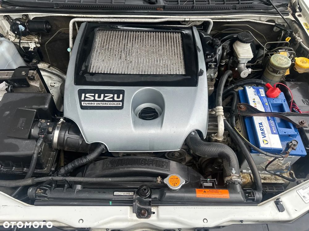 Isuzu D-Max - 9