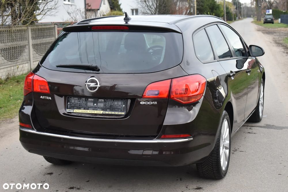 Opel Astra 1.4 Turbo Cosmo - 16