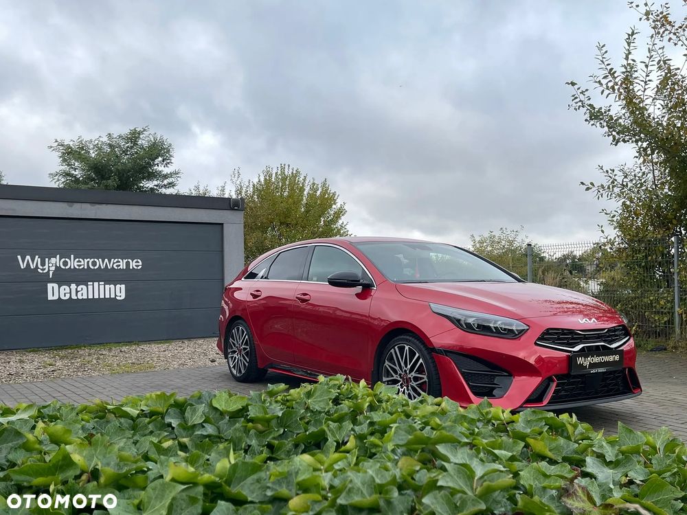 Kia ProCeed - 12