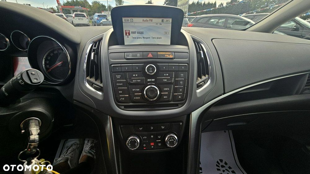 Opel Zafira - 34