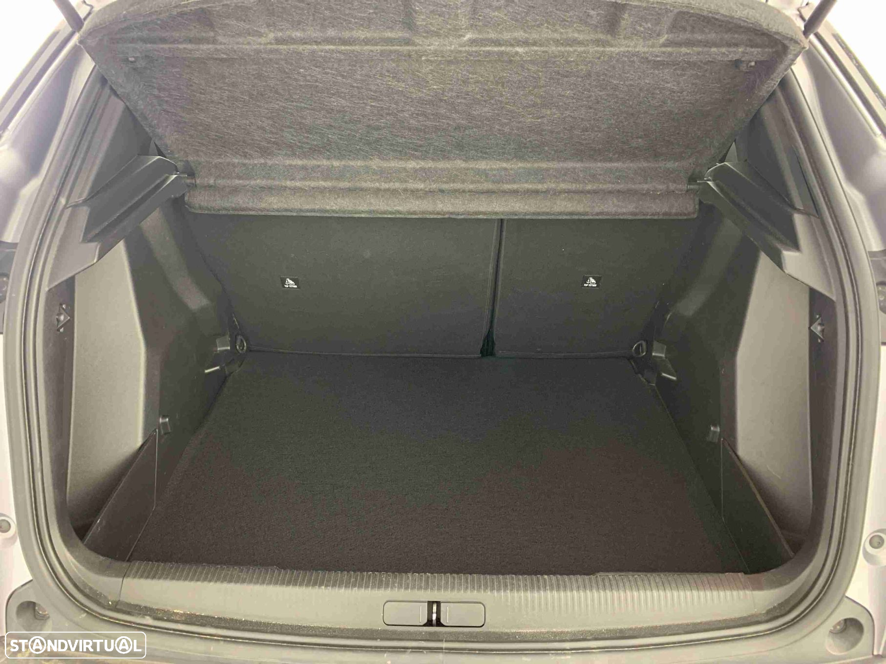 Peugeot 2008 1.2 PureTech Active - 14
