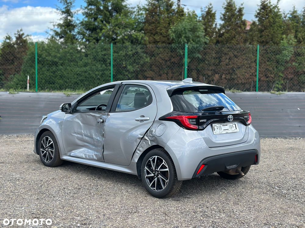 Toyota Yaris - 15