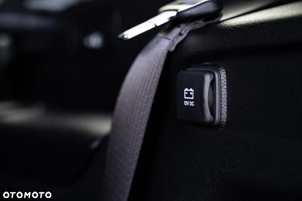 Jeep Grand Cherokee - 29