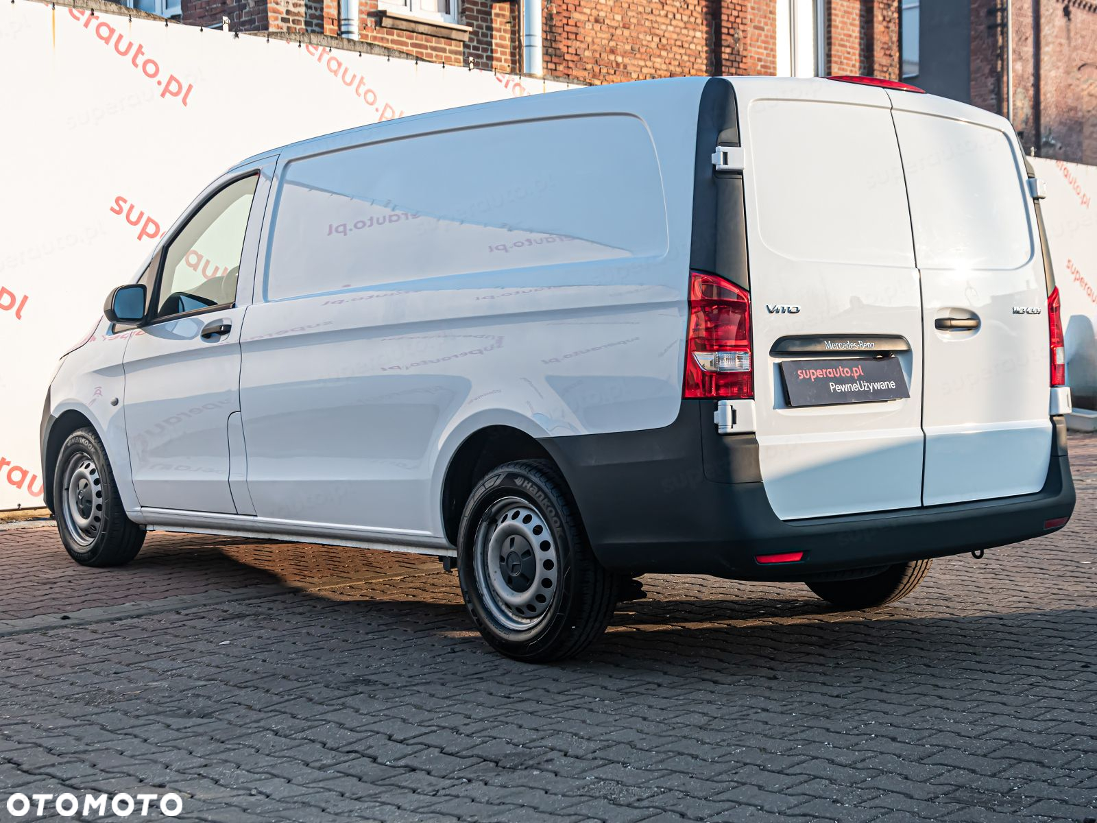 Mercedes-Benz Vito - 11