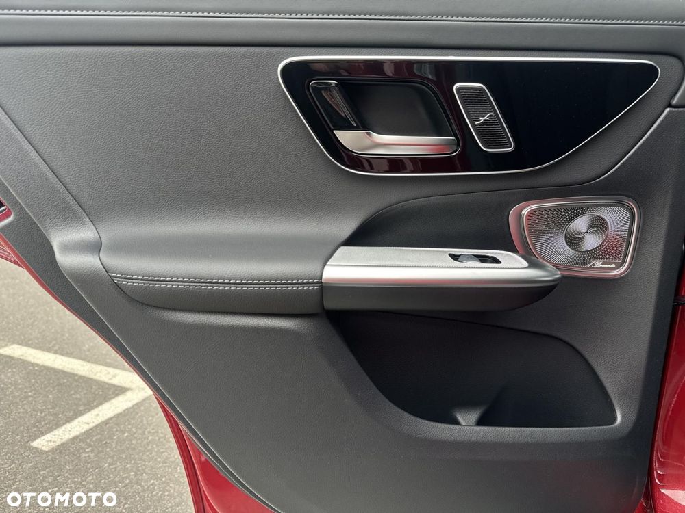 Mercedes-Benz GLC - 17