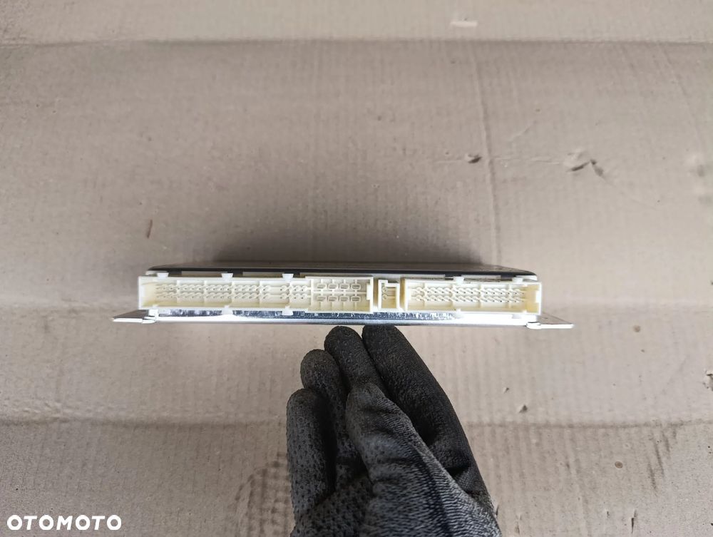 MERCEDES W213 MODUŁ STEROWNIK ZAWIESZENIA A2139003523 - 3