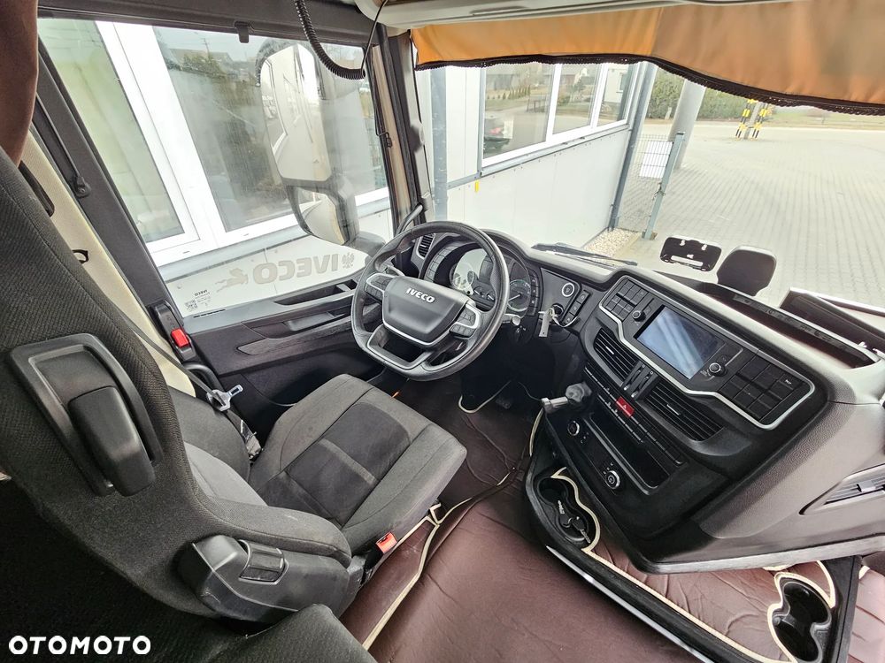 Iveco S-WAY 490KM - 9