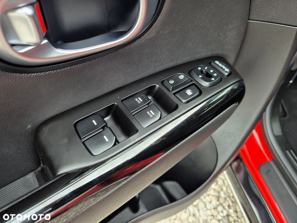 Kia Soul 1.6 GDI Dream-Team Edition - 28