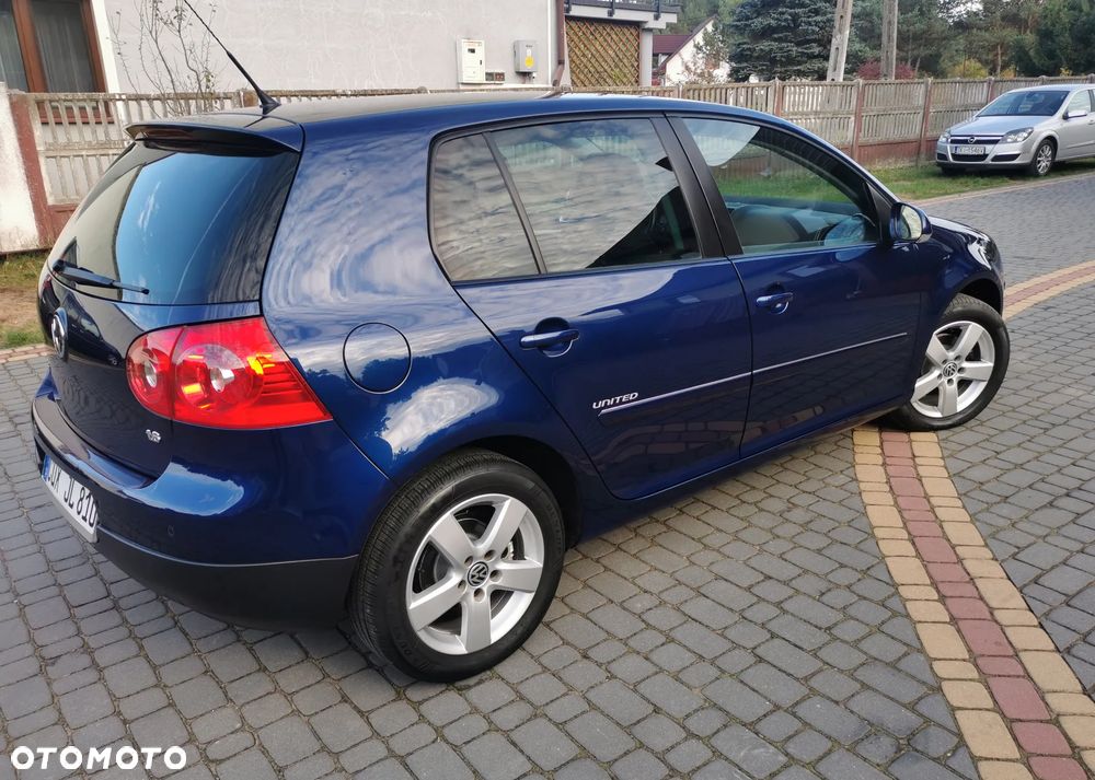 Volkswagen Golf 1.6 United - 16