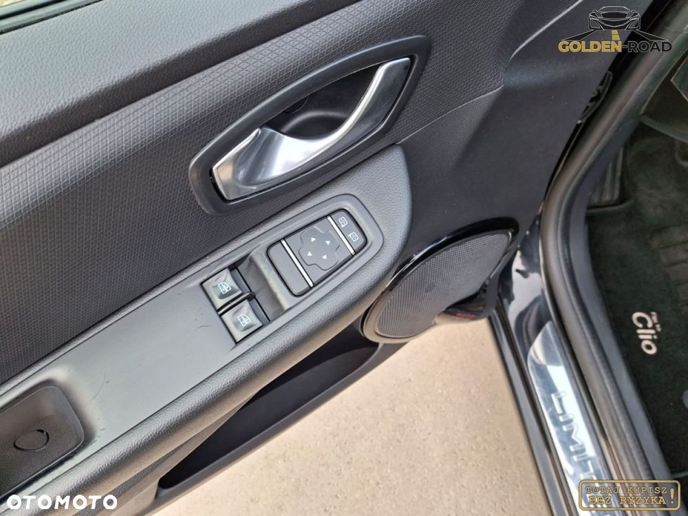 Renault Clio - 20