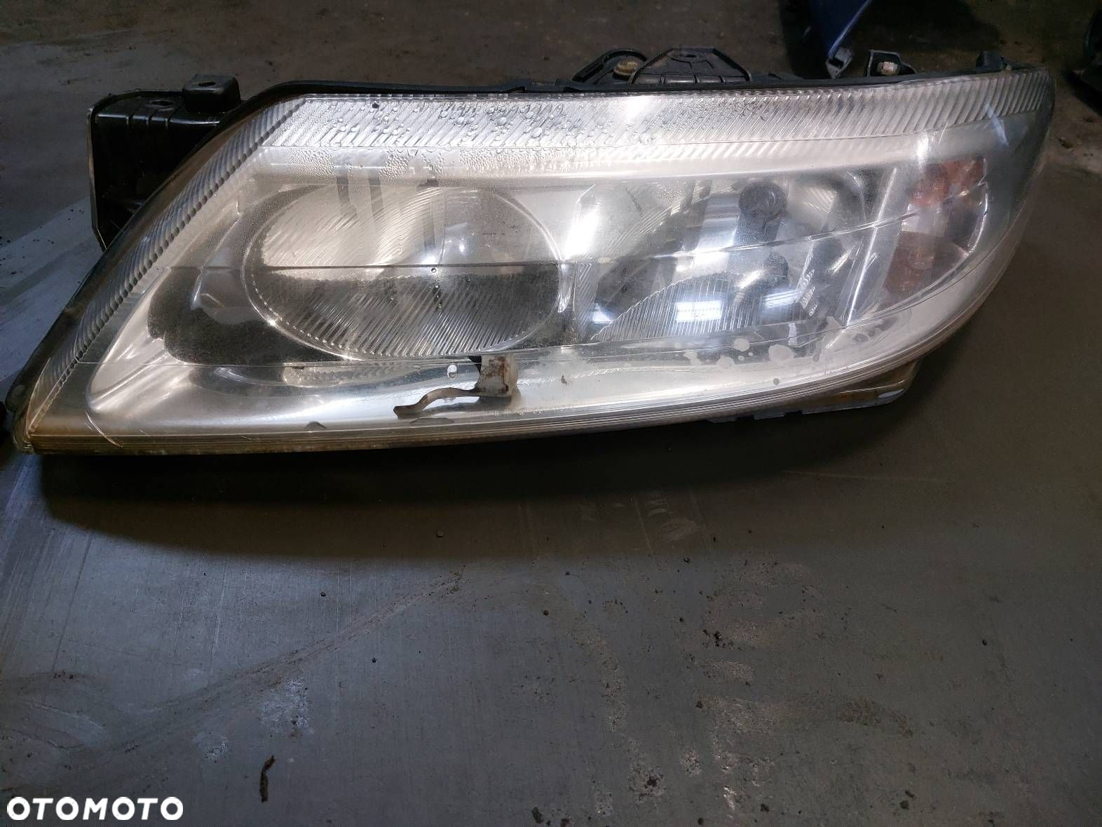KOMPLETNY PRZÓD MASKA ZDERZAK LAMPA BŁOTNIK RENAULT LAGUNA II TED44 - 31