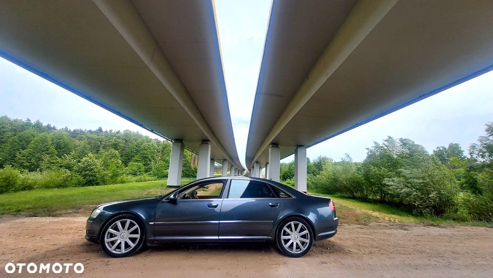 Audi A8 6.0 W12 L Quattro - 1