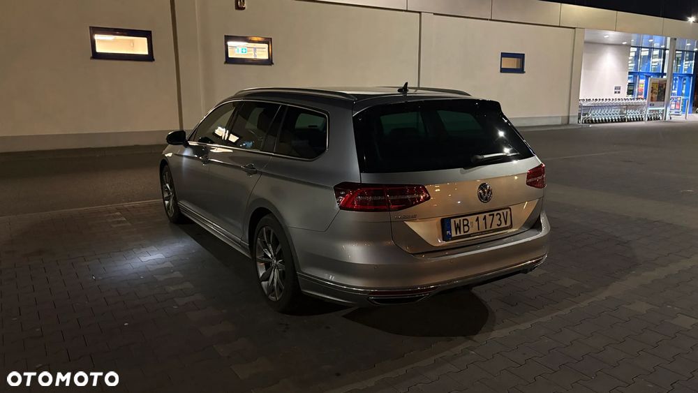 Volkswagen Passat - 10