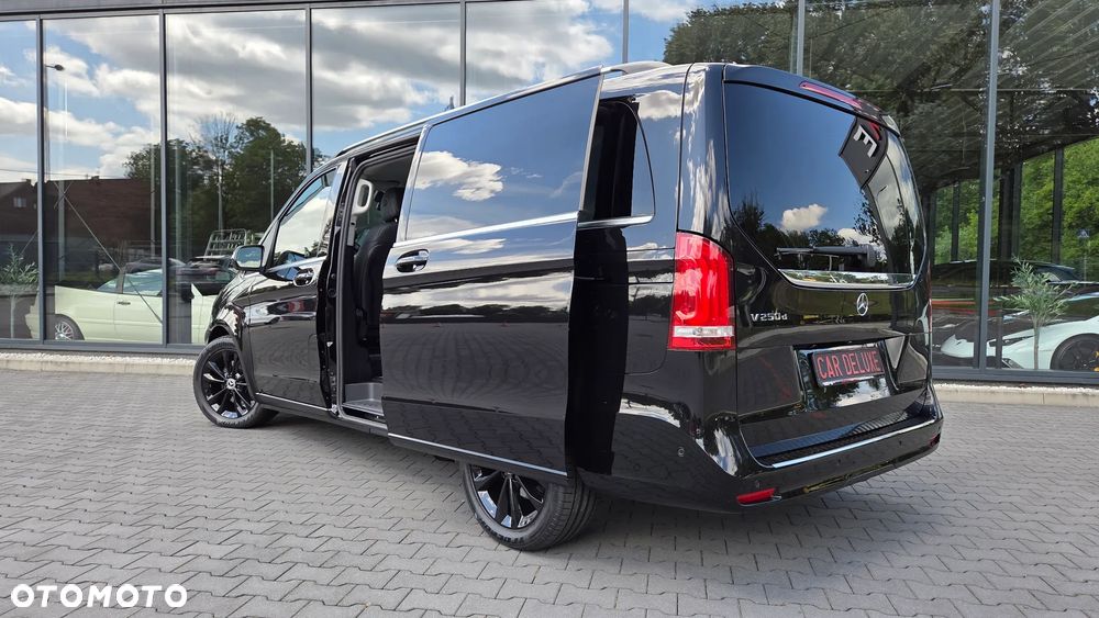 Mercedes-Benz Klasa V 250 d lang 9G-TRONIC Avantgarde - 36