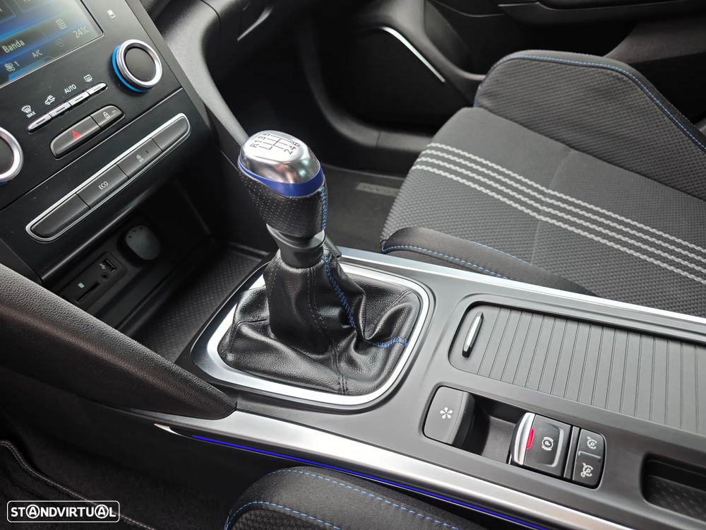 Renault Mégane 1.6 dCi GT Line J18 - 21