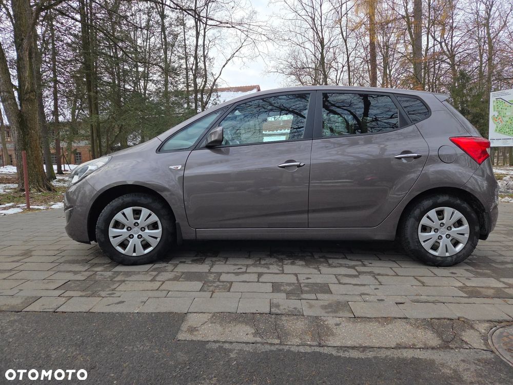 Hyundai ix20 1.6 Comfort - 10