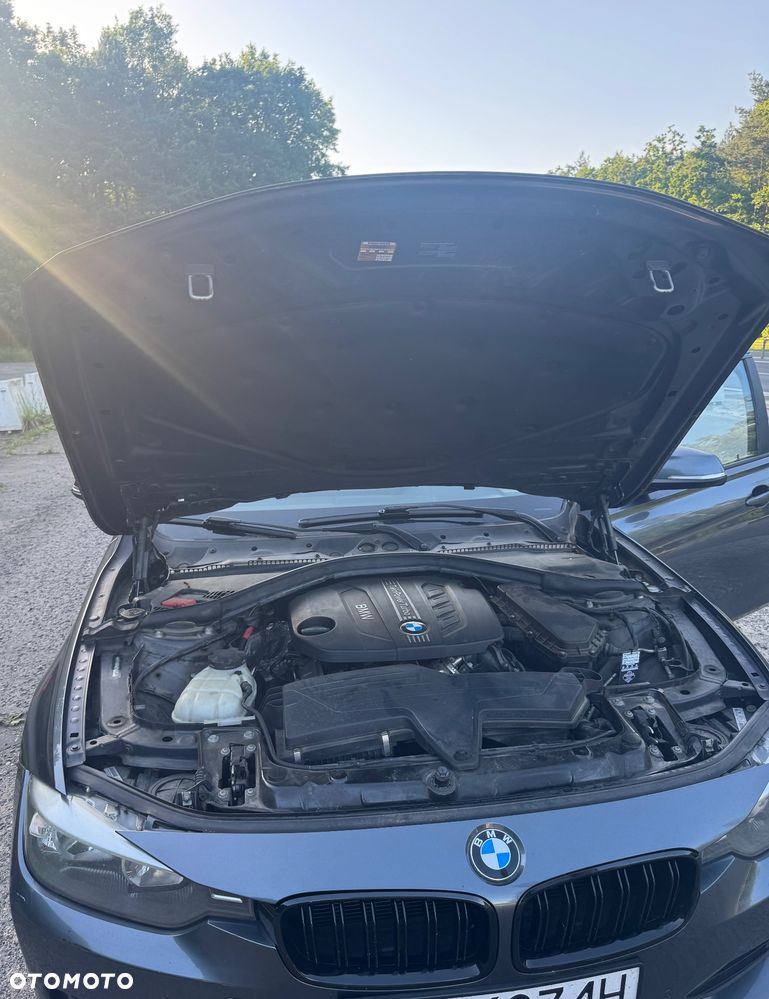 BMW Seria 3 316d - 11