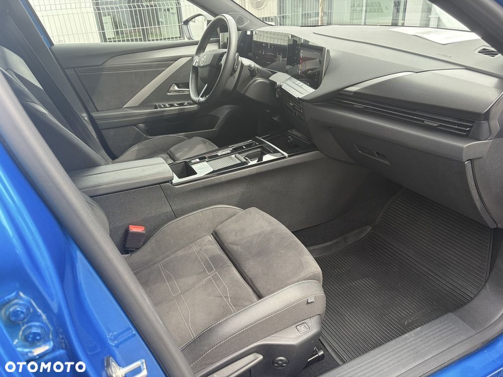 Opel Astra - 10