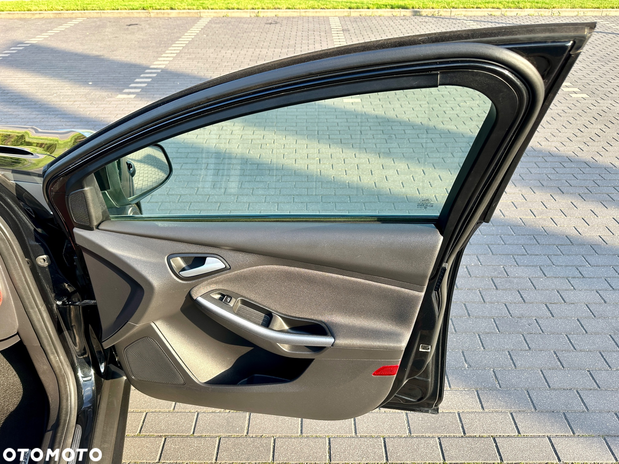Ford Focus 1.6 FF Titanium - 25