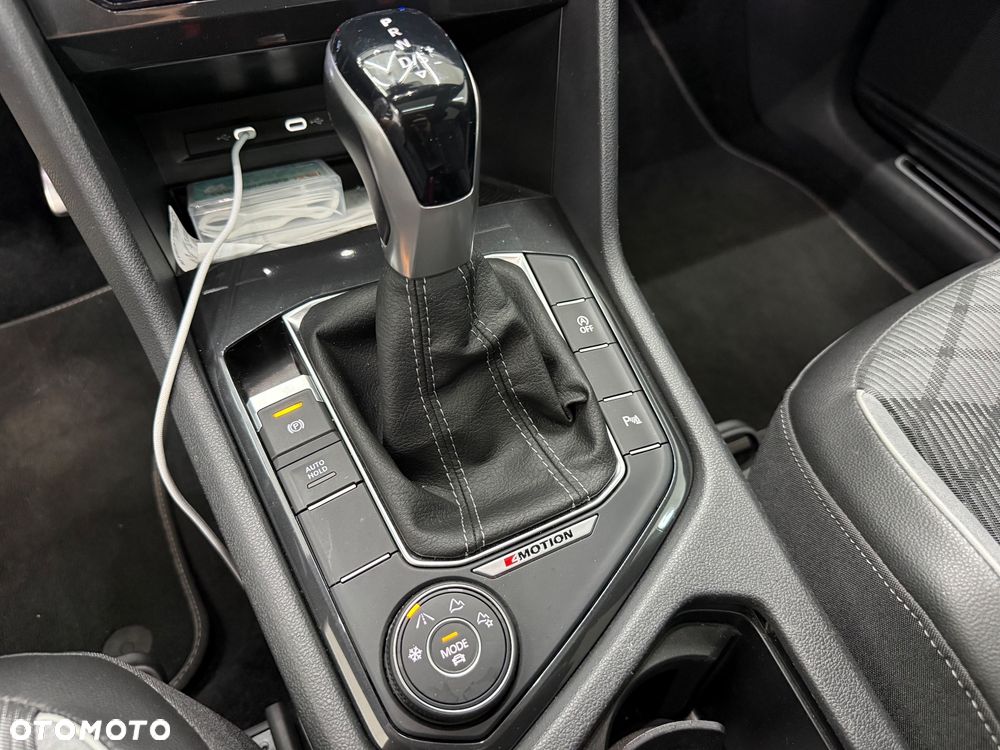 Volkswagen Tiguan 2.0 TSI 4Mot R-Line DSG - 28