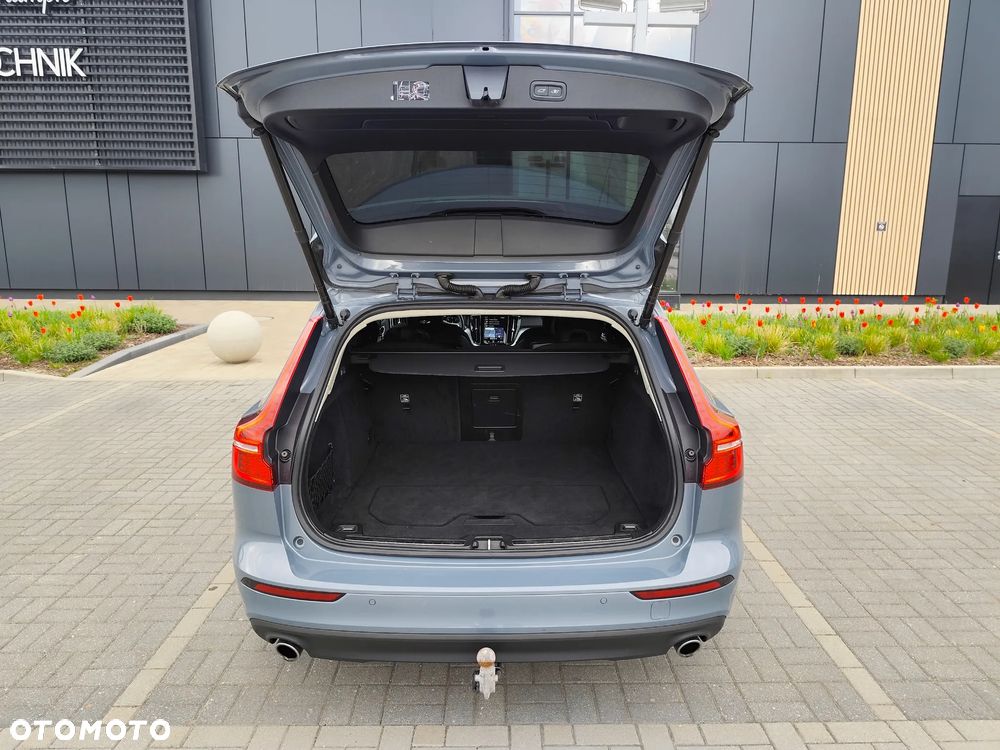 Volvo V60 B4 D Momentum Pro - 12