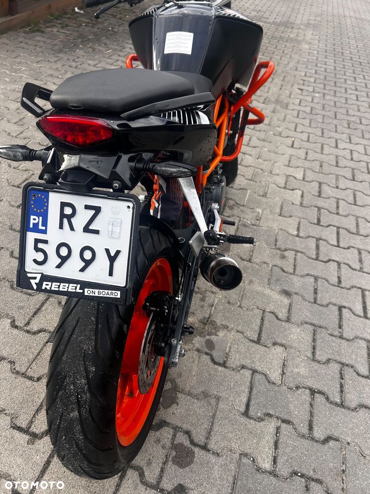 KTM Duke - 4